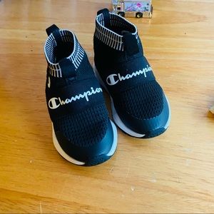 Champion shoes 6 Toddler